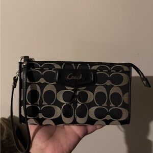 Coach Signature Black wallet Wristlet